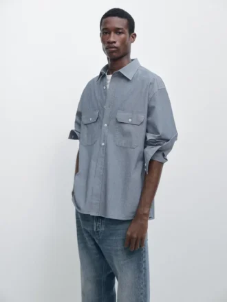 Jeanshemd in Regular Fit mit Taschendetails