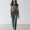 Kurzarm-T-Shirt mit Kontrastdetails Kurzarm-T-Shirt mit Kontrastdetails