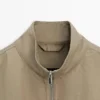 Kurze Jacke mit Taschendetails Kurze Jacke mit Taschendetails