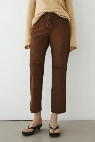 Kurze Wildleder-Hose mit Kordelzug