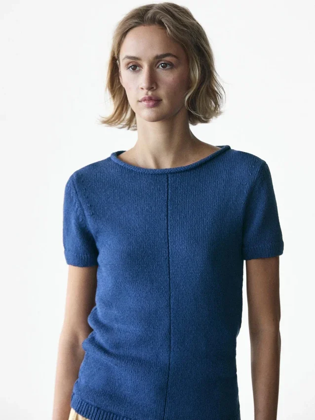 Kurzärmeliger Strickpullover aus Baumwollmischung Kurzärmeliger Strickpullover aus Baumwollmischung