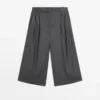 Lange Bermudashorts aus Wolle mit Abnähern