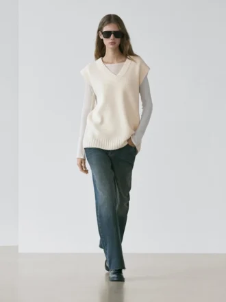 Lange Strickweste aus Wolle Lange Strickweste aus Wolle