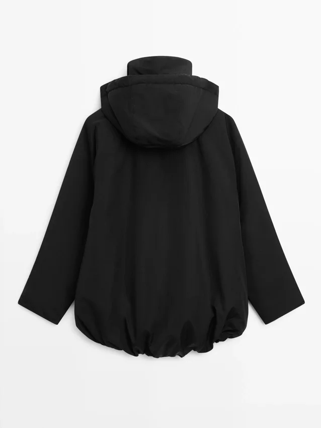 Langer Parka aus Funktionsstoff Langer Parka aus Funktionsstoff