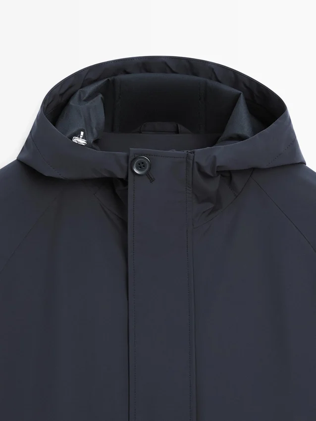 Langer Parka mit Kapuze Langer Parka mit Kapuze
