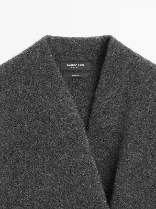 Langer Zweireiher-Cardigan aus Wolle Langer Zweireiher-Cardigan aus Wolle