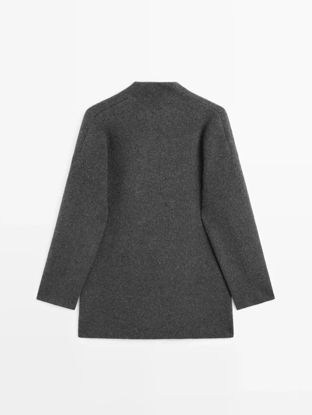 Langer Zweireiher-Cardigan aus Wolle Langer Zweireiher-Cardigan aus Wolle