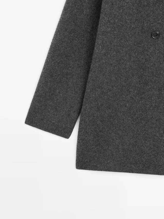 Langer Zweireiher-Cardigan aus Wolle Langer Zweireiher-Cardigan aus Wolle
