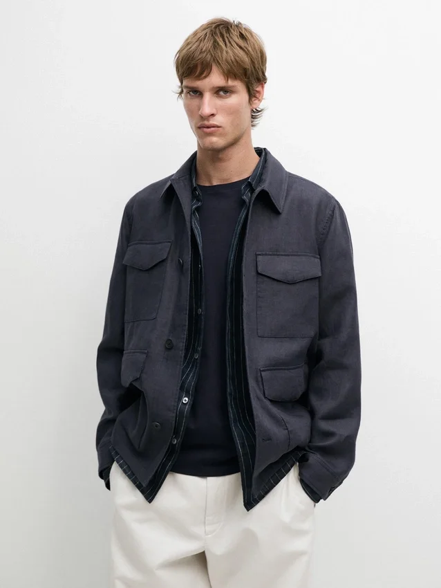 Leichte Leinenjacke mit Taschen Leichte Leinenjacke mit Taschen