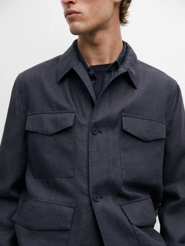 Leichte Leinenjacke mit Taschen Leichte Leinenjacke mit Taschen