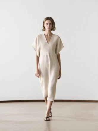 Leichtes, kurzärmeliges Midi-Kleid aus Leinen