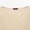 Leichtes T-Shirt aus einer Woll-Leinen-Mischung Leichtes T-Shirt aus einer Woll-Leinen-Mischung