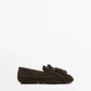 Loafer aus Spaltveloursleder mit Fransen und Quasten