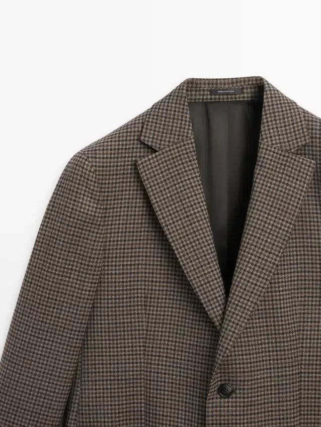 Maßgeschneiderter Blazer aus Wolle mit Karomuster Maßgeschneiderter Blazer aus Wolle mit Karomuster