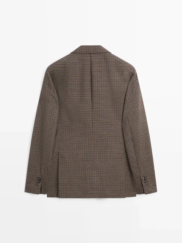 Maßgeschneiderter Blazer aus Wolle mit Karomuster Maßgeschneiderter Blazer aus Wolle mit Karomuster