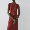Midi-Kleid aus 100 % Leinen Midi-Kleid aus 100 % Leinen