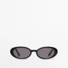 Mini-Sonnenbrille in ovaler Form Mini-Sonnenbrille in ovaler Form