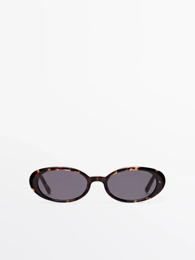 Mini-Sonnenbrille mit ovalen Gläsern im Schildpatt-Look Mini-Sonnenbrille mit ovalen Gläsern im Schildpatt-Look