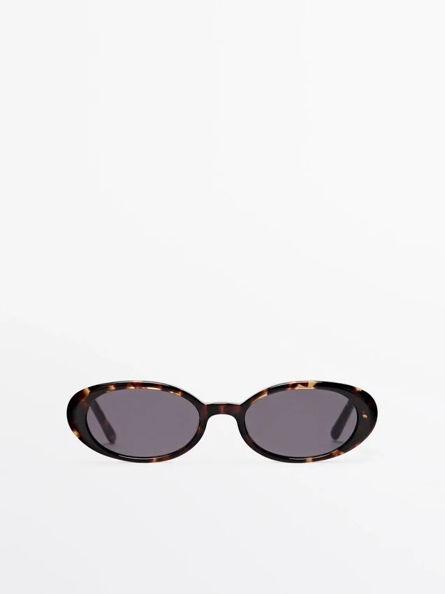 Mini-Sonnenbrille mit ovalen Gläsern im Schildpatt-Look Mini-Sonnenbrille mit ovalen Gläsern im Schildpatt-Look