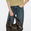 Mittelgroße Patchwork-Tasche aus Wildleder Mittelgroße Patchwork-Tasche aus Wildleder