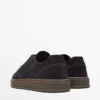 Nubuk-Sneaker mit Kontrastsohle Nubuk-Sneaker mit Kontrastsohle