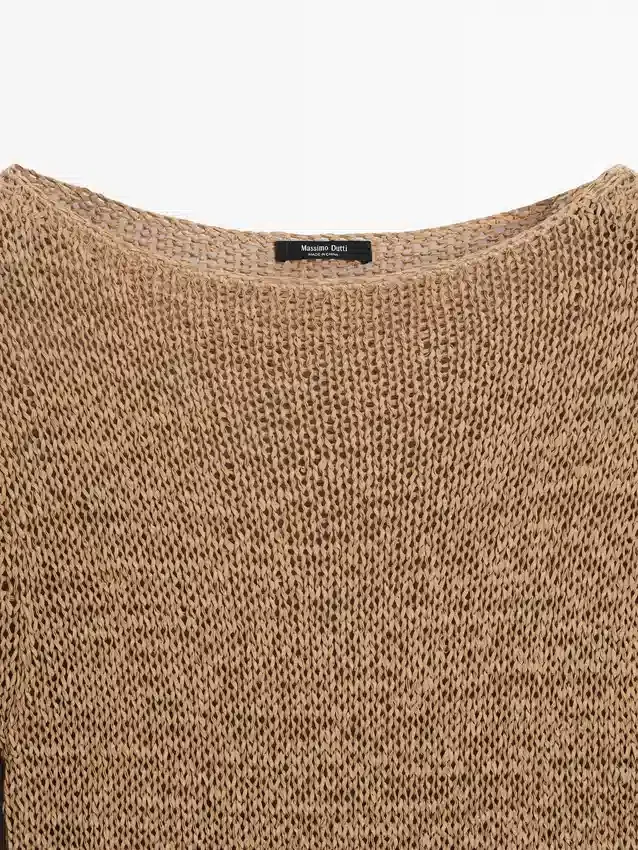 Pullover aus Baumwollmischgewebe mit U-Boot-Ausschnitt Pullover aus Baumwollmischgewebe mit U-Boot-Ausschnitt