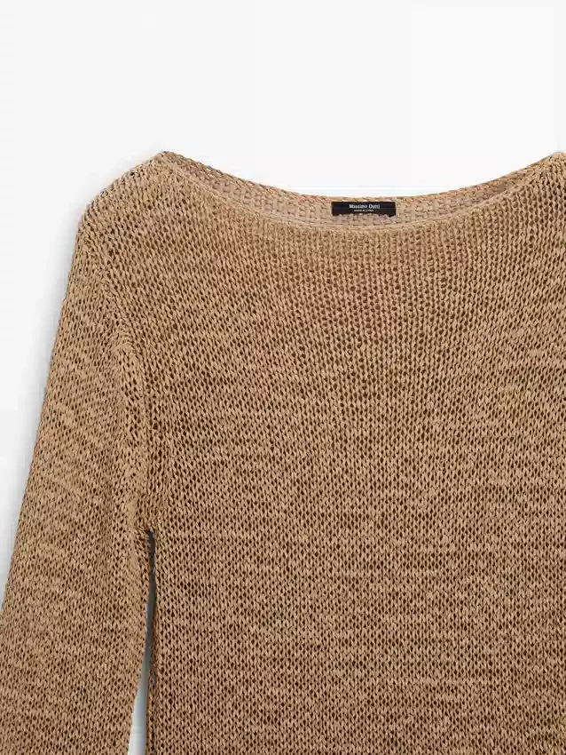 Pullover aus Baumwollmischgewebe mit U-Boot-Ausschnitt Pullover aus Baumwollmischgewebe mit U-Boot-Ausschnitt