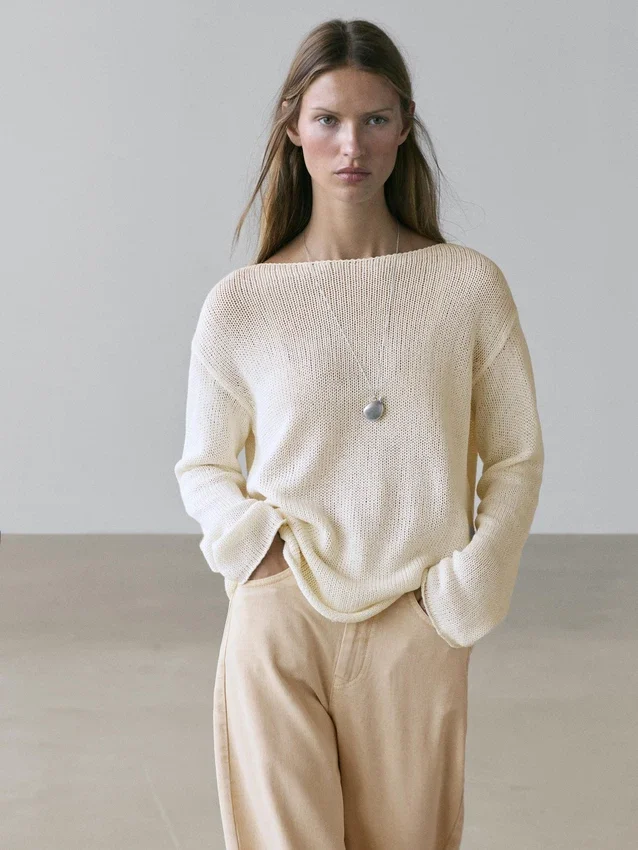 Pullover aus Baumwollmischung mit Cutwork-Muster Pullover aus Baumwollmischung mit Cutwork-Muster