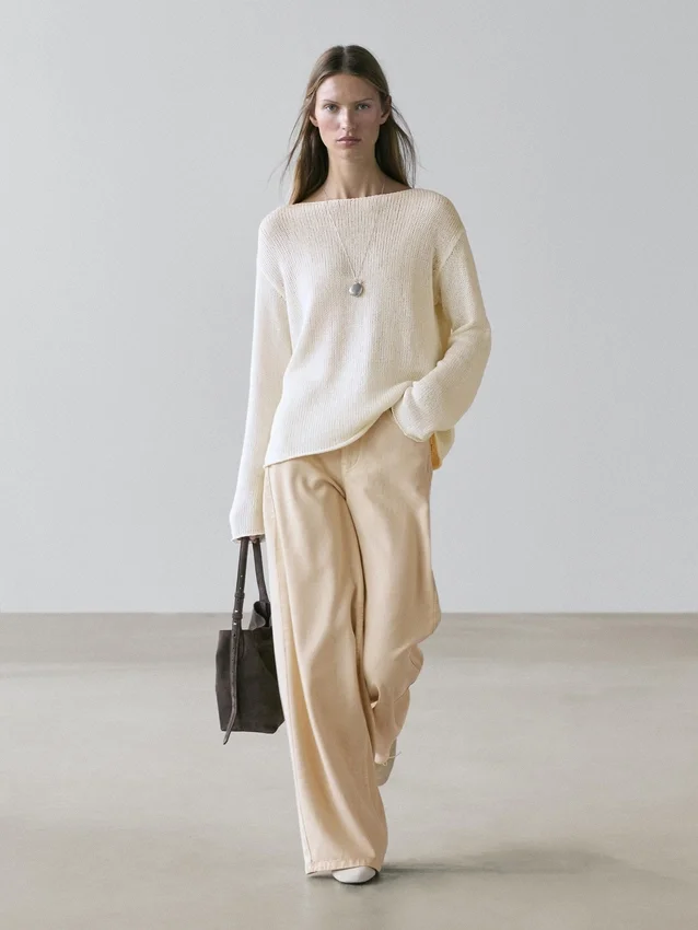 Pullover aus Baumwollmischung mit Cutwork-Muster Pullover aus Baumwollmischung mit Cutwork-Muster