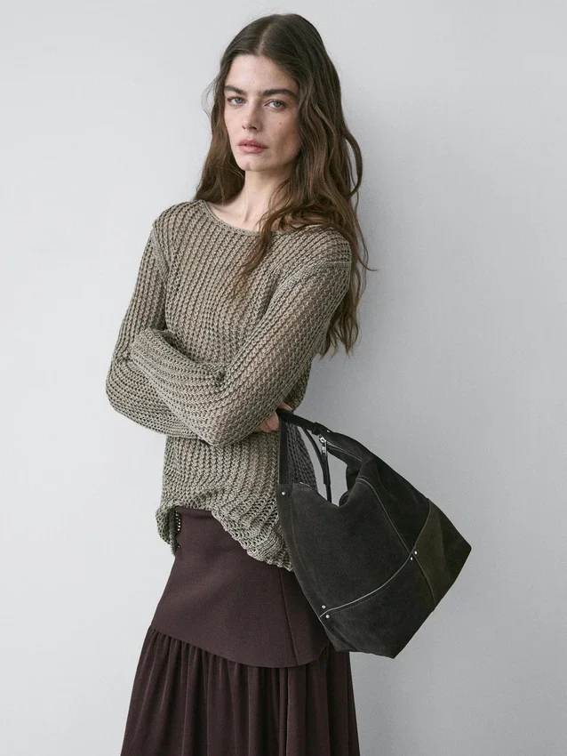 Pullover aus Baumwollmischung mit Cutwork-Muster Pullover aus Baumwollmischung mit Cutwork-Muster
