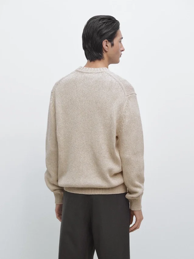 Pullover aus Baumwollmischung mit Rundhalsausschnitt Pullover aus Baumwollmischung mit Rundhalsausschnitt