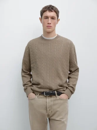 Pullover aus Baumwollmischung mit Zopfmuster Pullover aus Baumwollmischung mit Zopfmuster