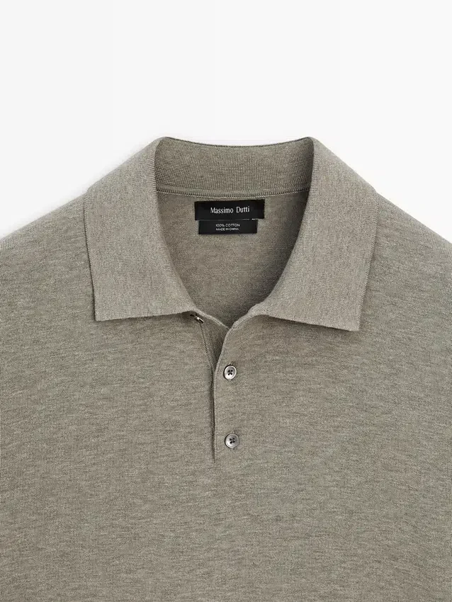 Pullover aus Baumwollstrick mit Poloshirt-Ausschnitt Pullover aus Baumwollstrick mit Poloshirt-Ausschnitt