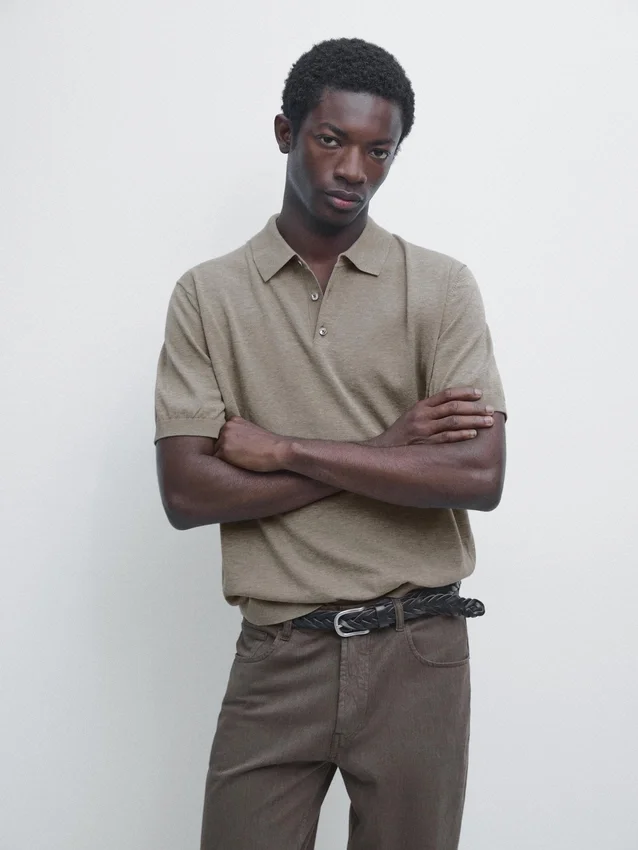 Pullover aus Baumwollstrick mit Poloshirt-Ausschnitt Pullover aus Baumwollstrick mit Poloshirt-Ausschnitt