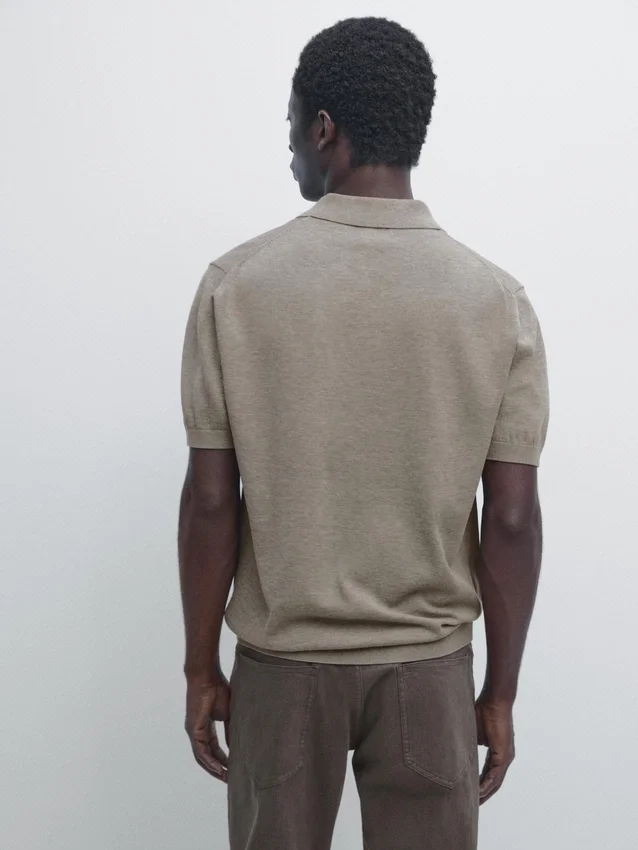 Pullover aus Baumwollstrick mit Poloshirt-Ausschnitt Pullover aus Baumwollstrick mit Poloshirt-Ausschnitt