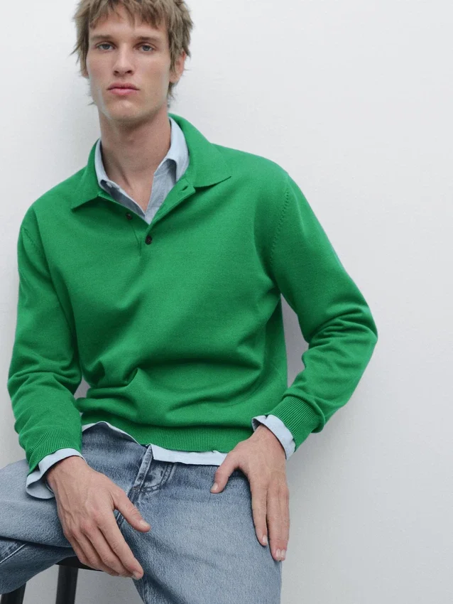 Pullover aus Baumwollstrick mit Poloshirt-Kragen Pullover aus Baumwollstrick mit Poloshirt-Kragen