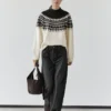 Pullover aus Jacquard-Strick aus Wollmischung Pullover aus Jacquard-Strick aus Wollmischung