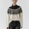 Pullover aus Jacquard-Strick aus Wollmischung Pullover aus Jacquard-Strick aus Wollmischung