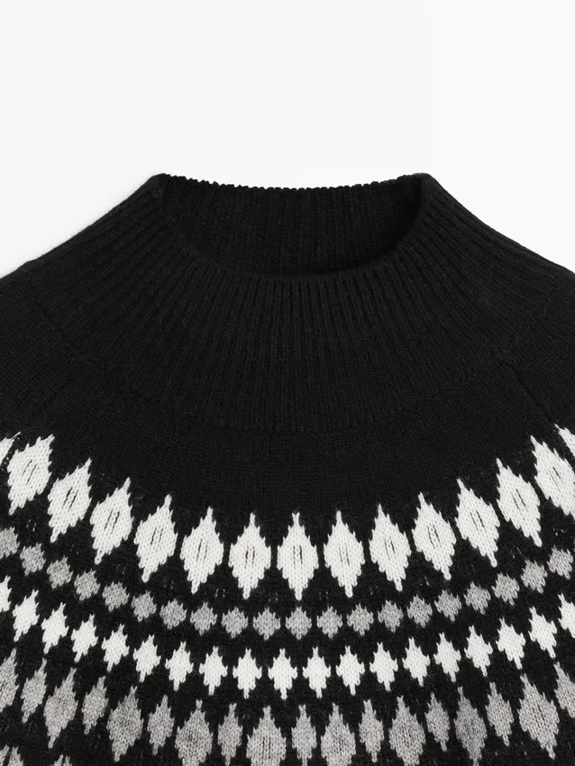 Pullover aus Jacquard-Strick aus Wollmischung Pullover aus Jacquard-Strick aus Wollmischung