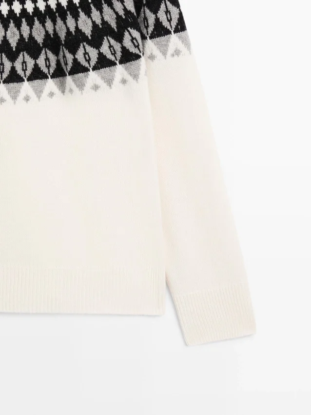 Pullover aus Jacquard-Strick aus Wollmischung Pullover aus Jacquard-Strick aus Wollmischung