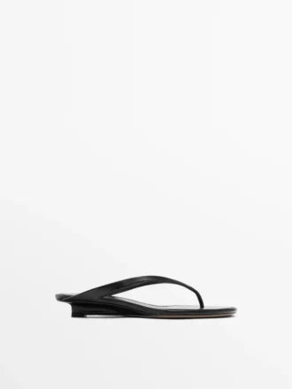 Sandalen mit mittelhohem Absatz und Zehentrenner