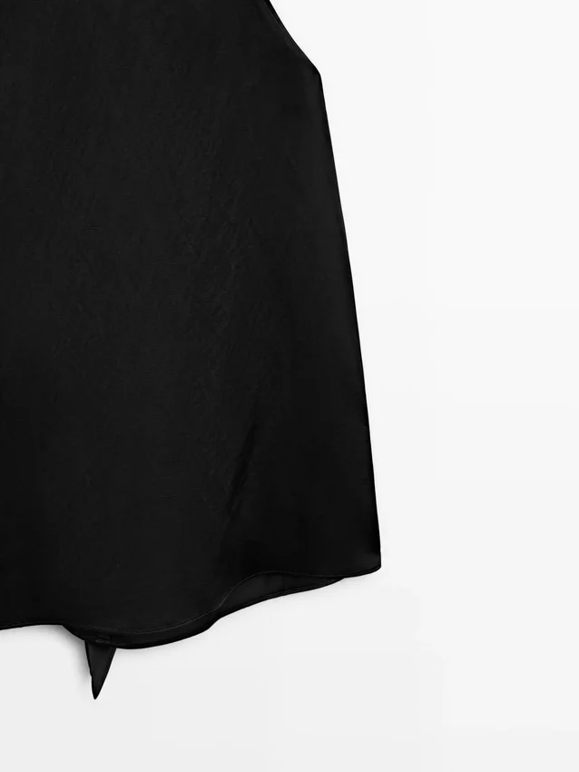 Satin-Haltertop mit Bindedetail Satin-Haltertop mit Bindedetail