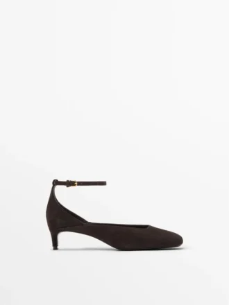 Schuhe mit Absatz und eckigem Vorderblatt