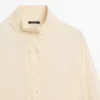 Seidenhemd mit Knopfdetails Seidenhemd mit Knopfdetails