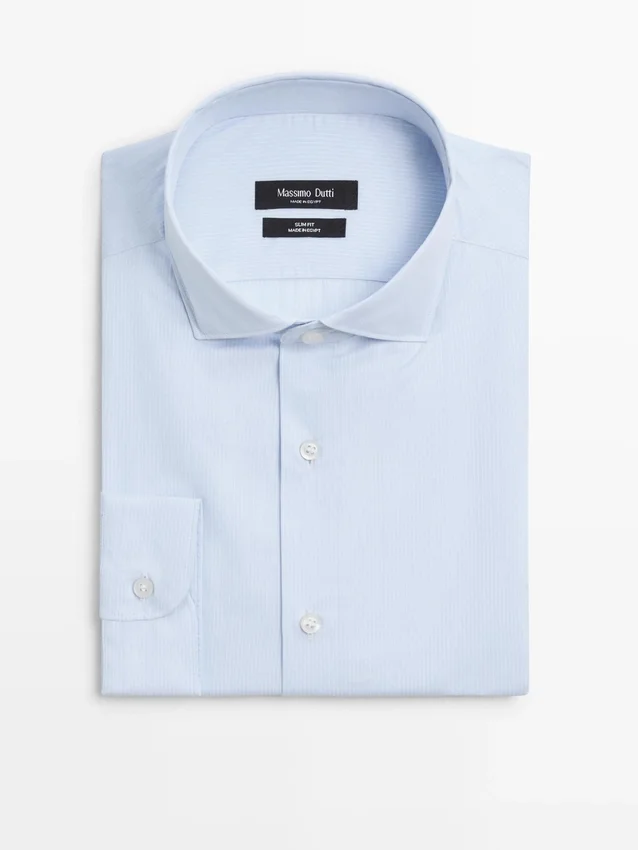 Slim-Fit-Hemd aus 100 % Baumwolle Slim-Fit-Hemd aus 100 % Baumwolle