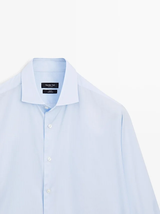 Slim-Fit-Hemd aus 100 % Baumwolle Slim-Fit-Hemd aus 100 % Baumwolle