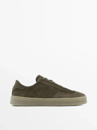 Sneaker aus gespaltenem Wildleder
