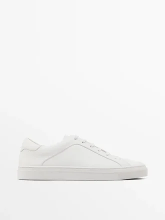 Sneaker aus Spaltvelours Sneaker aus Spaltvelours
