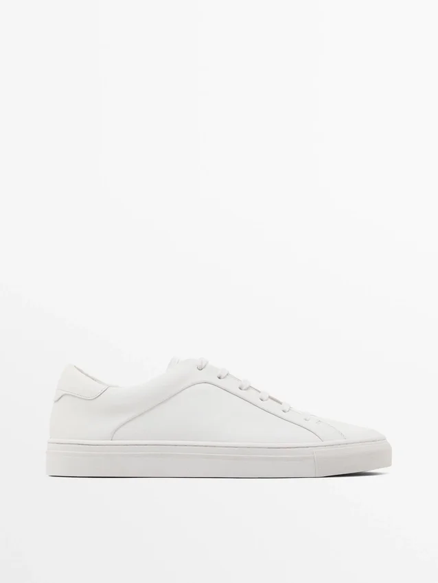 Sneaker aus Spaltvelours Sneaker aus Spaltvelours