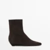 Stiefeletten mit Keilabsatz Stiefeletten mit Keilabsatz